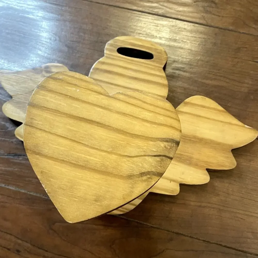 Vintage 1997 House of Lloyd Wooden Angel Heart Quilt Holder Hanger Wall Decor